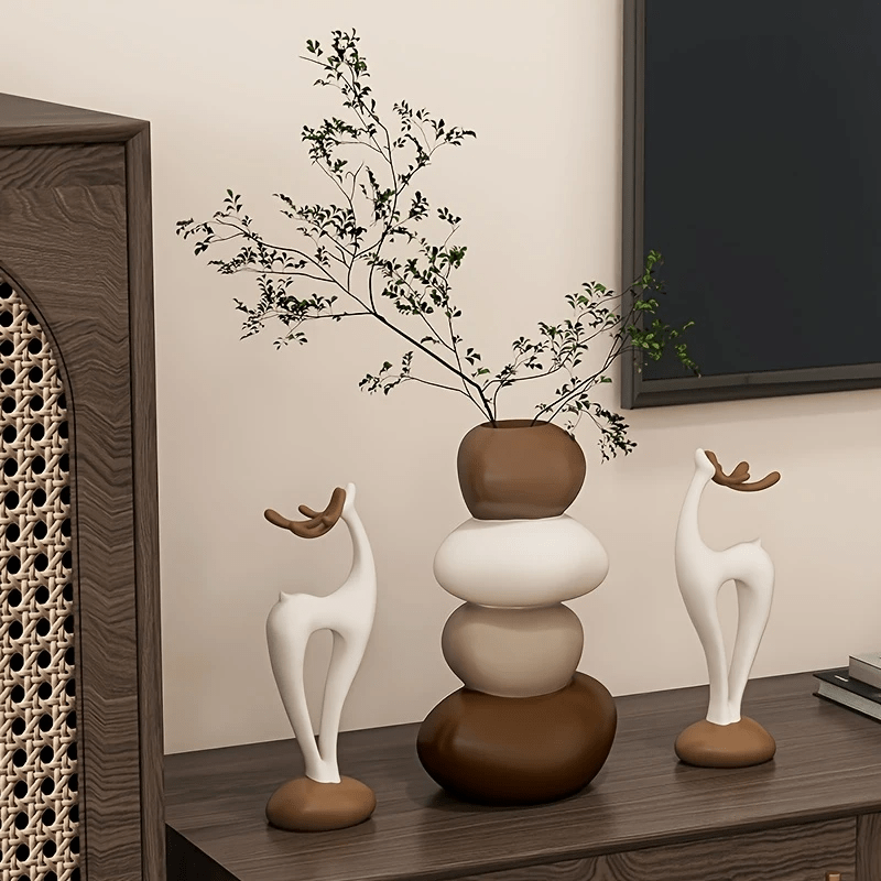 A Set of Three Creative Stacked Stone Vases Combined with Deer Ornaments, Made of Resin, Suitable for Home Decor in Living Rooms, Bedrooms, Desks, And Bookshelves, Making a Unique Christmas Gift for Family And Friends
